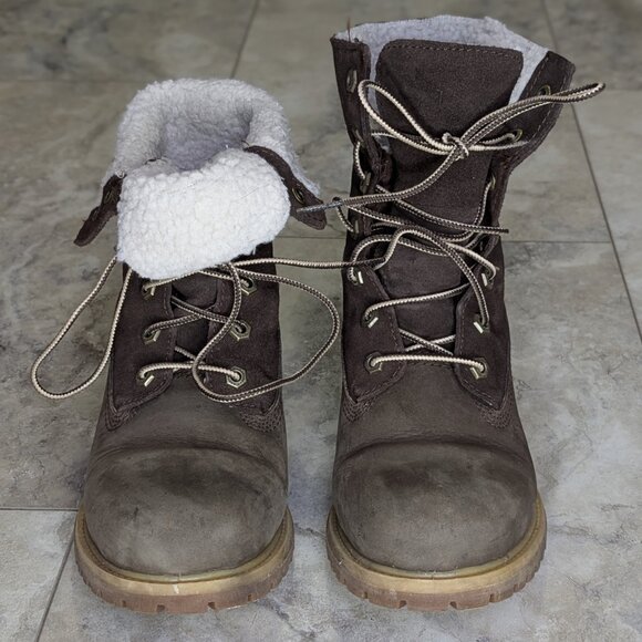 Timberland Teddy Fleece Fold Down Boots (women's 7) - Picture 4 of 11